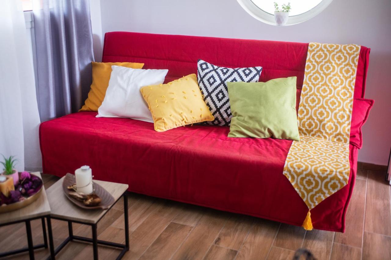 Lemon Garden Stylish Private Apartment Kalamata Luaran gambar